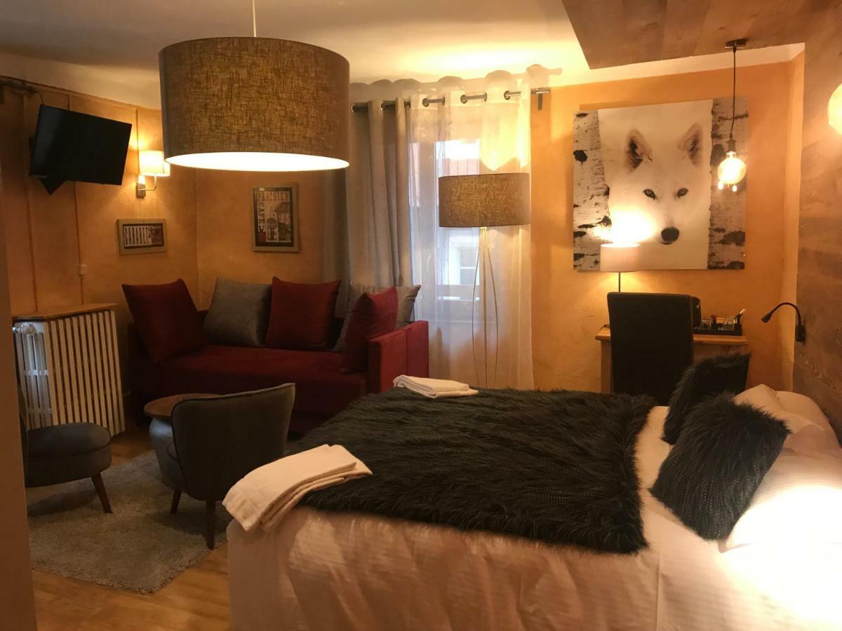 Auberge De La Paix Briancon  Exterior photo
